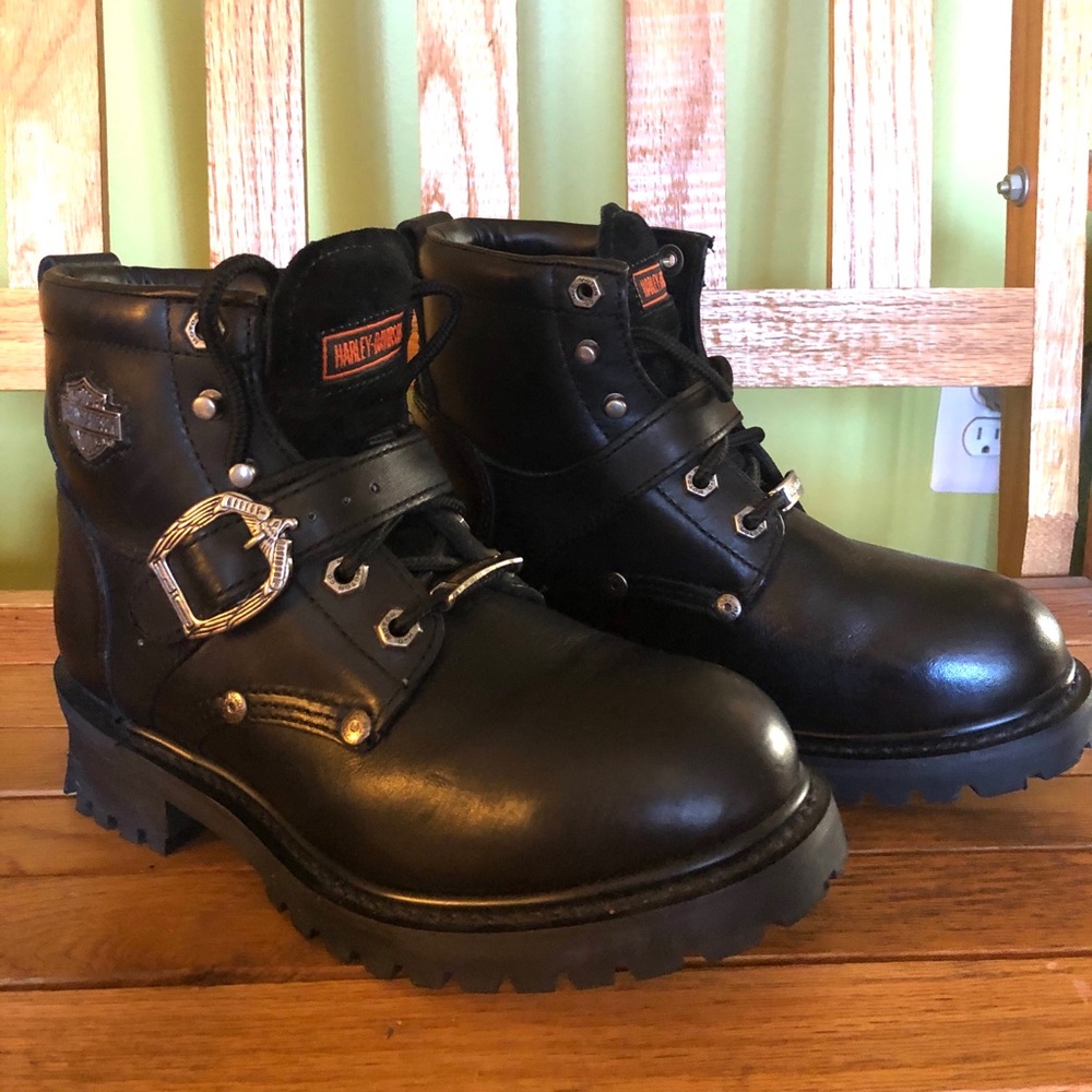 Women’s Harley Davison boots black leather size 6